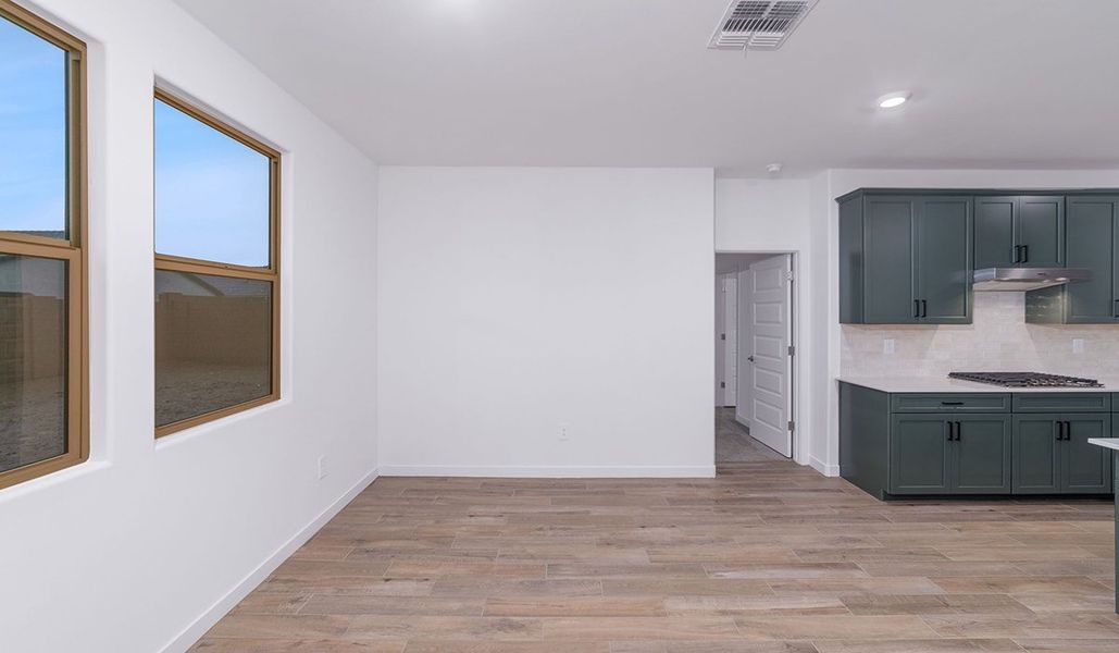 Spacious, unfurnished interior of a new home in Saguaro Bloom, Marana (Image 15). Spacious, unfurnished interior of a new home in Saguaro Bloom, Marana (Image 15).
