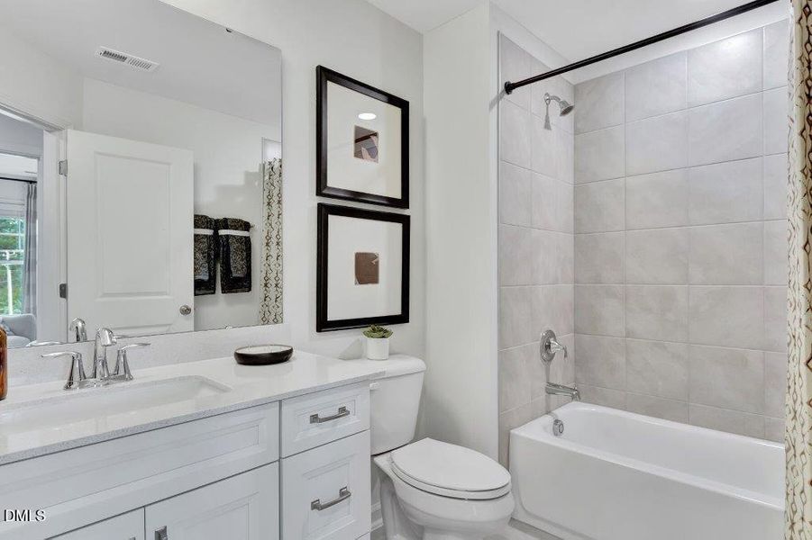 22.Model.Upper.Level.Hall.Bath 22.Model.Upper.Level.Hall.Bath
