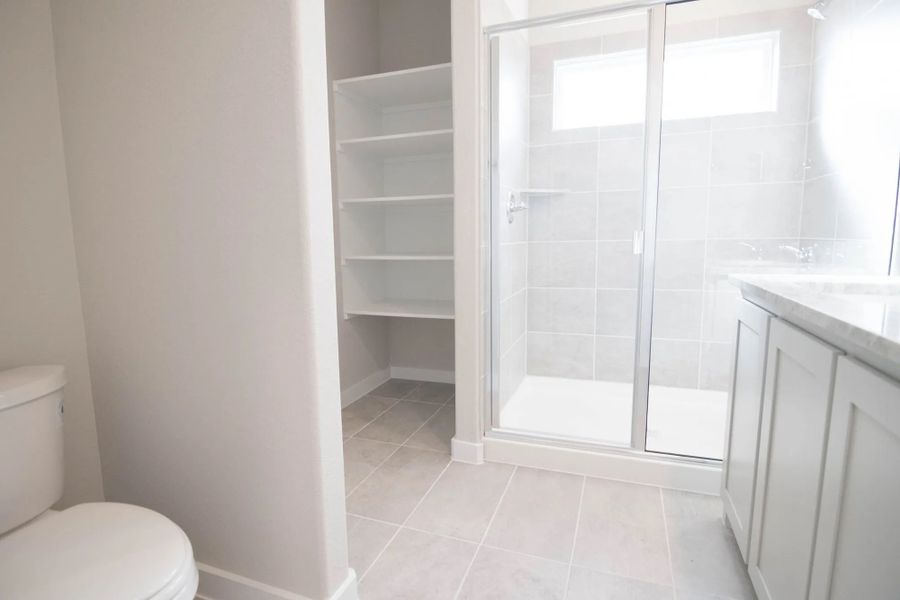 Representative furnished interior of a home built from the Hudson by Stonehollow Homes in Heritage Grove, Blue Ridge (Image 13).