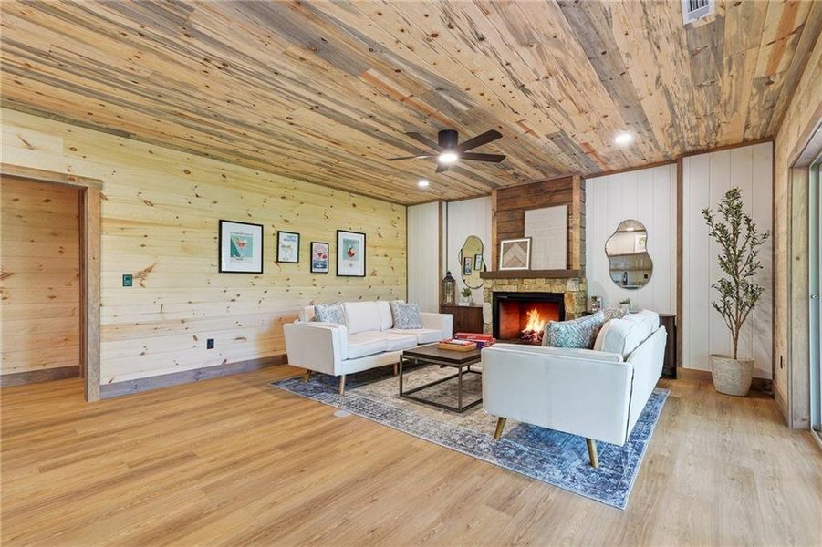 Furnished interior view inside a new home in , Blue Ridge (Image 7).