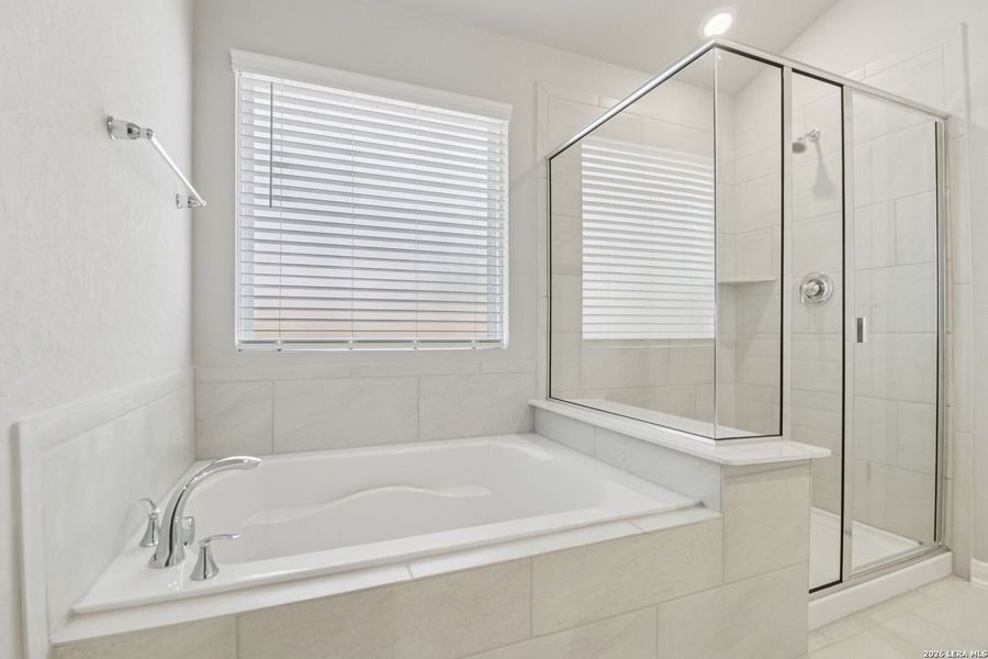 Furnished interior view inside a new home in Sagebrooke - Classic Series, San Antonio (Image 9).