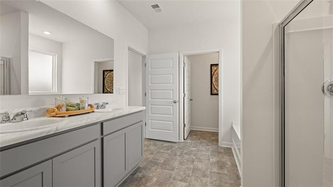 Furnished interior view inside a new home in Jackson Landing, Jefferson (Image 40).