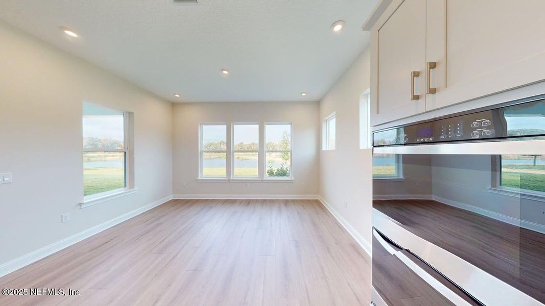 Spacious, unfurnished interior of a new home in RiverTown - Springs, St. Johns (Image 13).