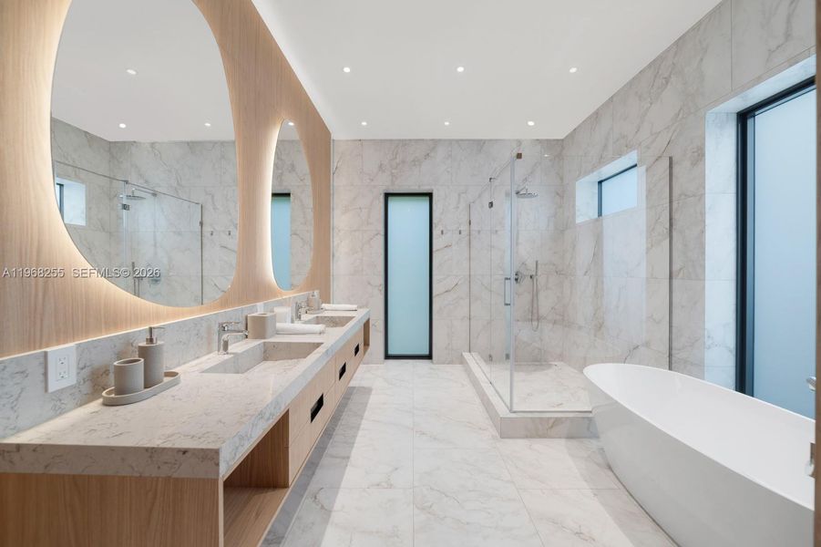 First Floor Junior Suite Bathroom