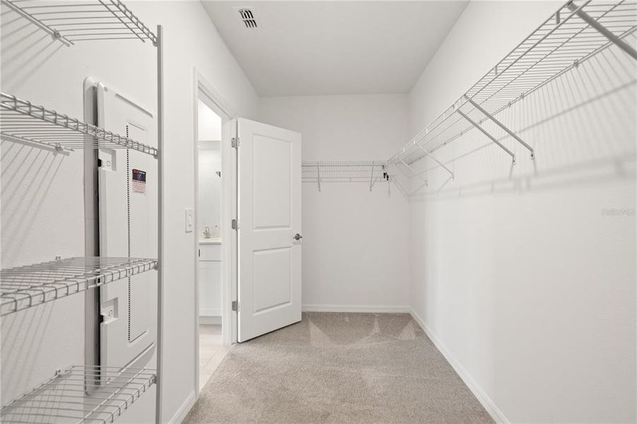 Spacious, unfurnished interior of a new home in Connerton, Land O' Lakes (Image 39). Spacious, unfurnished interior of a new home in Connerton, Land O' Lakes (Image 39).