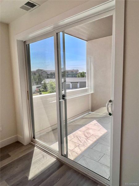 Spacious, unfurnished interior of a new home in , Louisville (Image 23).