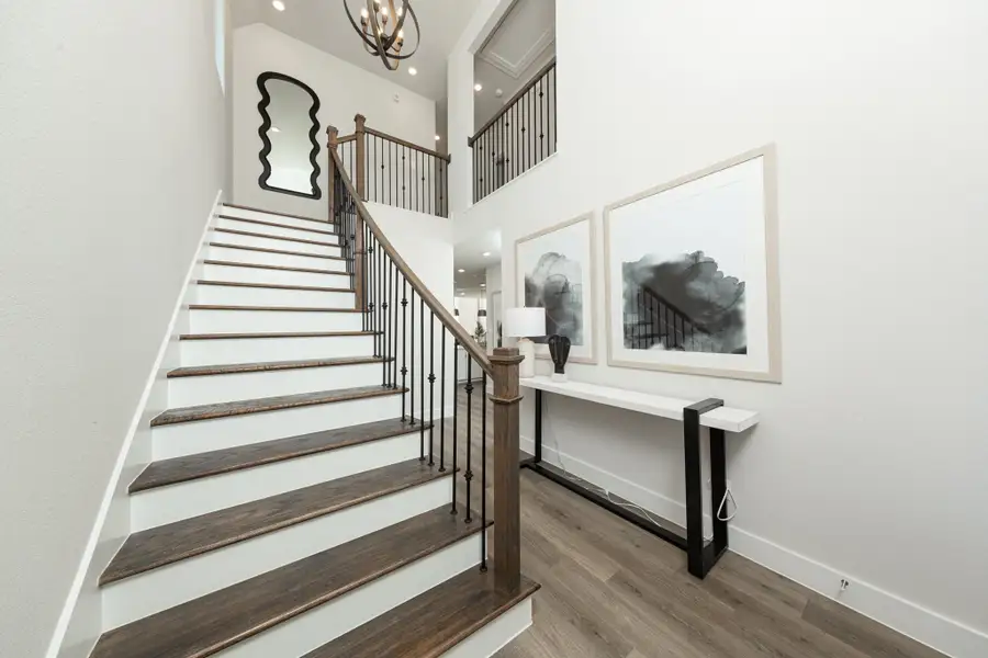 Representative furnished interior of a home built from the Stratford by Beazer Homes in Arcadian Estates, Pearland (Image 4). Representative furnished interior of a home built from the Stratford by Beazer Homes in Arcadian Estates, Pearland (Image 4).