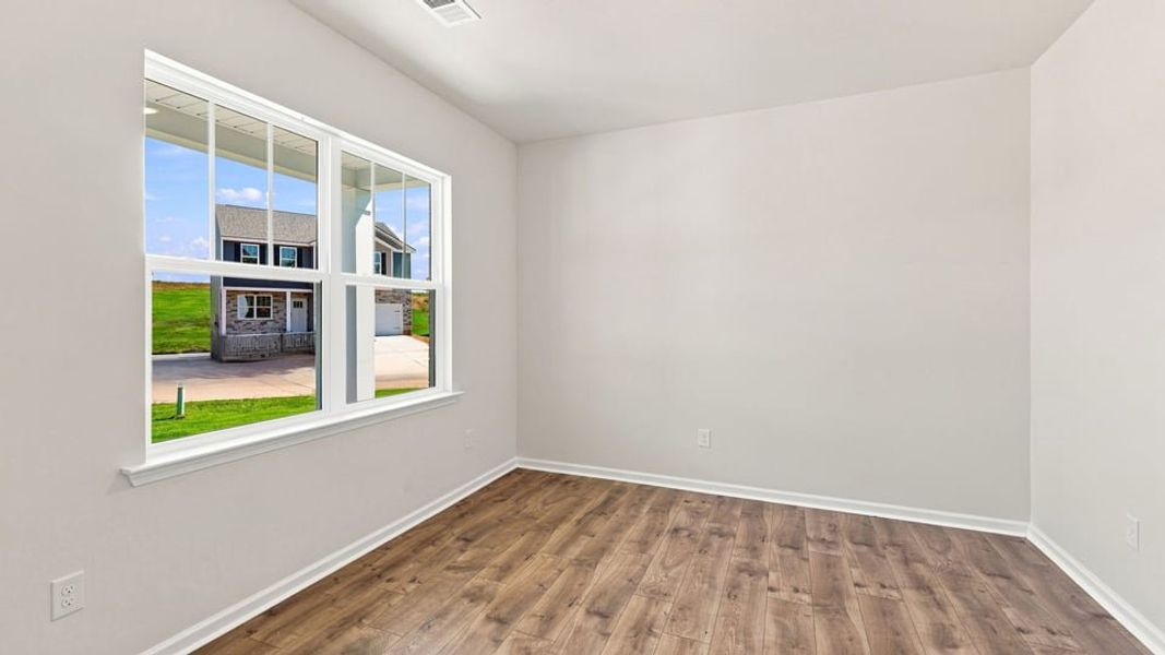 Spacious, unfurnished interior of a new home in Woodglen, Piedmont (Image 21). Spacious, unfurnished interior of a new home in Woodglen, Piedmont (Image 21).