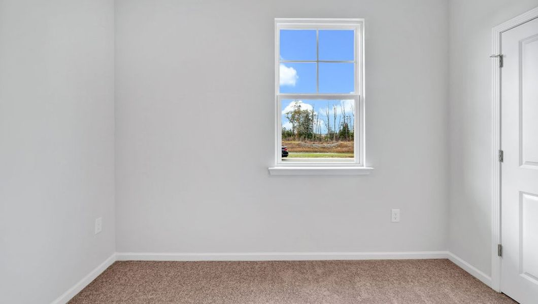 Spacious, unfurnished interior of a new home in Bella Point, Bolivia (Image 14).