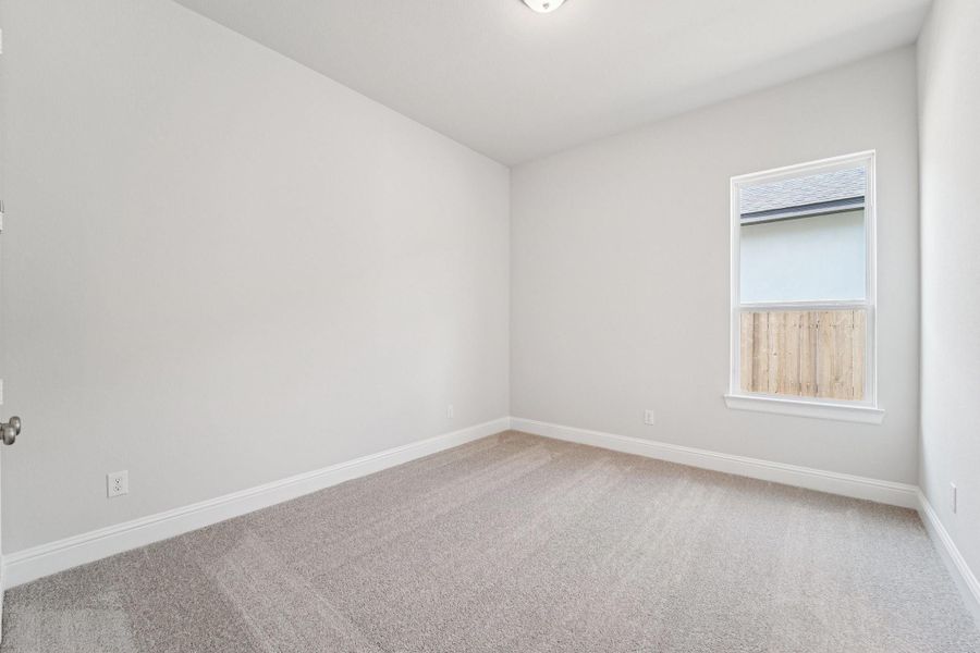 Spacious, unfurnished interior of a new home in Evergreen 70', Conroe (Image 23).