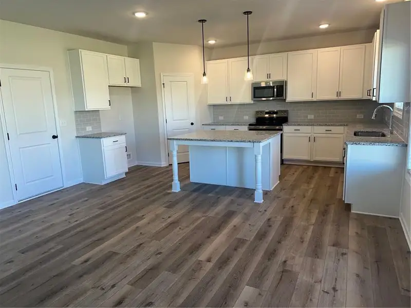 Furnished interior view inside a new home in Beckett Ranch, Auburn (Image 7).