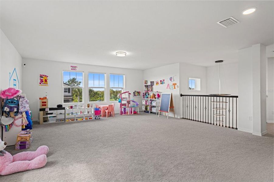 Image 48 of a home in .