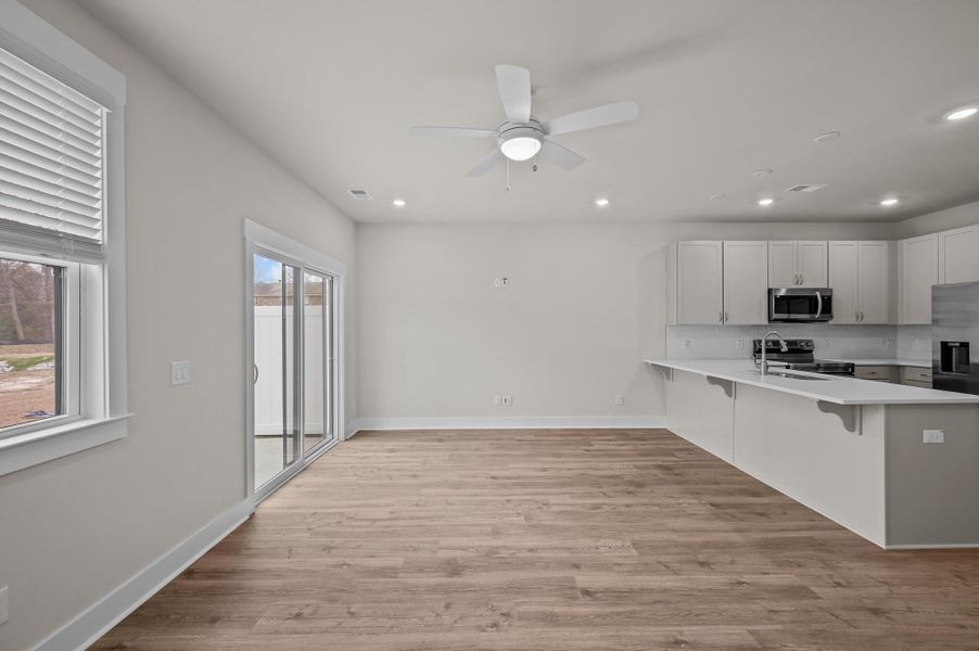 Spacious, unfurnished interior of a new home in Founder's Park, Lincolnville (Image 25). Spacious, unfurnished interior of a new home in Founder's Park, Lincolnville (Image 25).