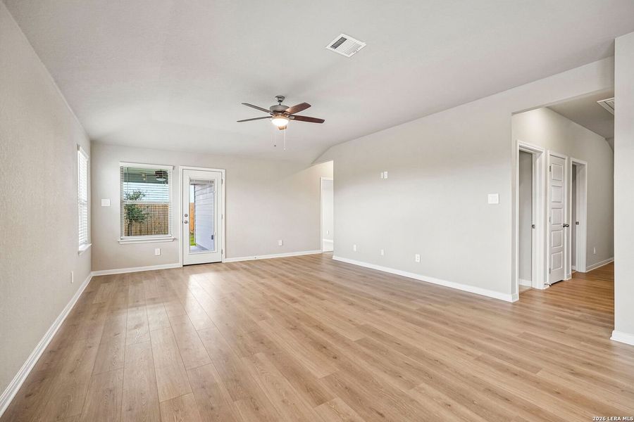 Spacious, unfurnished interior of a new home in Legendary Trails - Premier Series, Cibolo (Image 23). Spacious, unfurnished interior of a new home in Legendary Trails - Premier Series, Cibolo (Image 23).