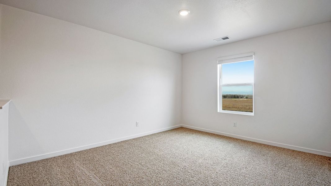 Spacious, unfurnished interior of a new home in Vista Meadows, Fort Lupton (Image 18). Spacious, unfurnished interior of a new home in Vista Meadows, Fort Lupton (Image 18).
