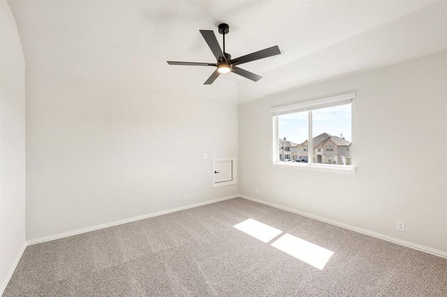 Spacious, unfurnished interior of a new home in Mockingbird Hills 60-65, Joshua (Image 15). Spacious, unfurnished interior of a new home in Mockingbird Hills 60-65, Joshua (Image 15).