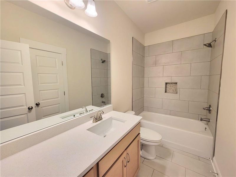 Furnished interior view inside a new home in , Jefferson (Image 5).