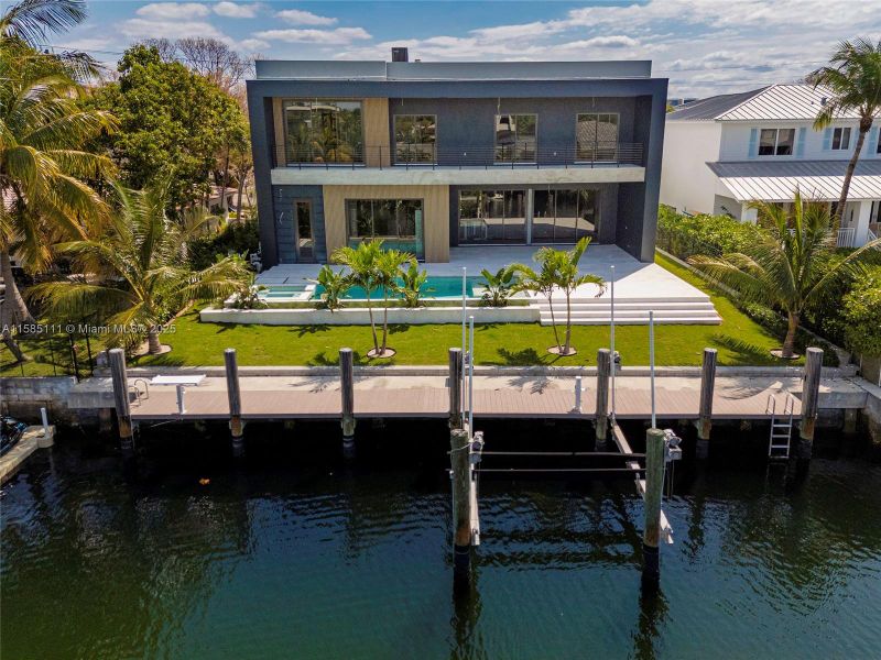 Image 29 of a home in .