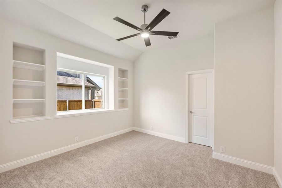 Spacious, unfurnished interior of a new home in Somerset Classic 70s & 80s, Mansfield (Image 17). Spacious, unfurnished interior of a new home in Somerset Classic 70s & 80s, Mansfield (Image 17).