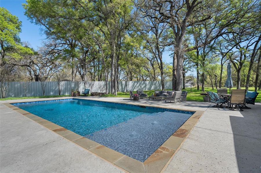 Community amenities in , Groesbeck (Image 29).