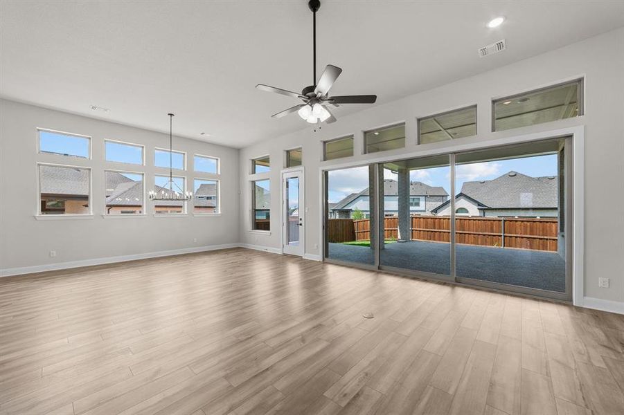 Spacious, unfurnished interior of a new home in South Pointe Manor Series, Mansfield (Image 15). Spacious, unfurnished interior of a new home in South Pointe Manor Series, Mansfield (Image 15).