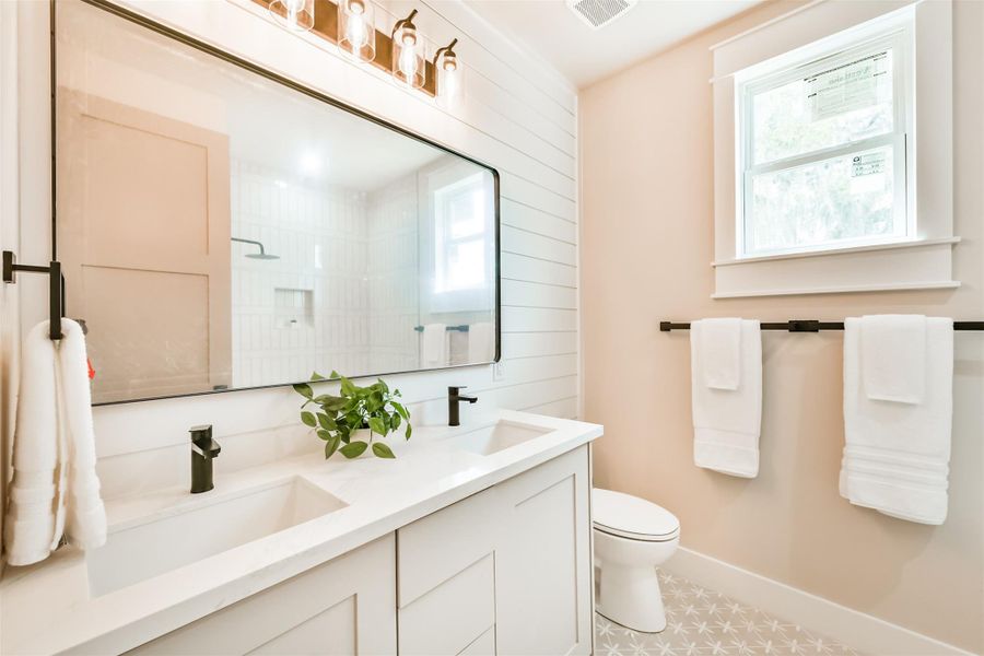 Furnished interior view inside a new home in , Angleton (Image 10). Furnished interior view inside a new home in , Angleton (Image 10).