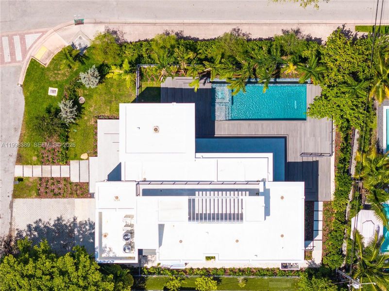 Community amenities in , Key Biscayne (Image 20).