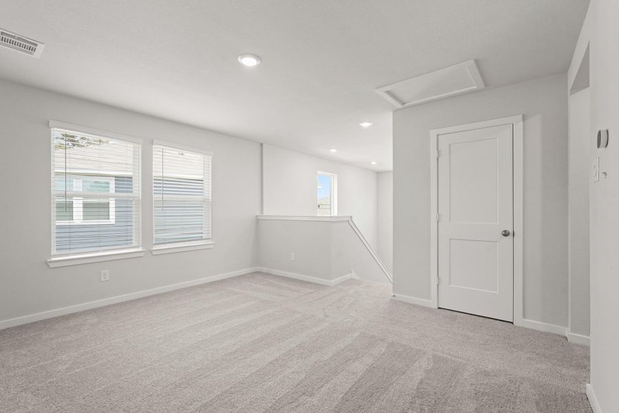 Spacious, unfurnished interior of a new home in Maple Woods, Hockley (Image 21).