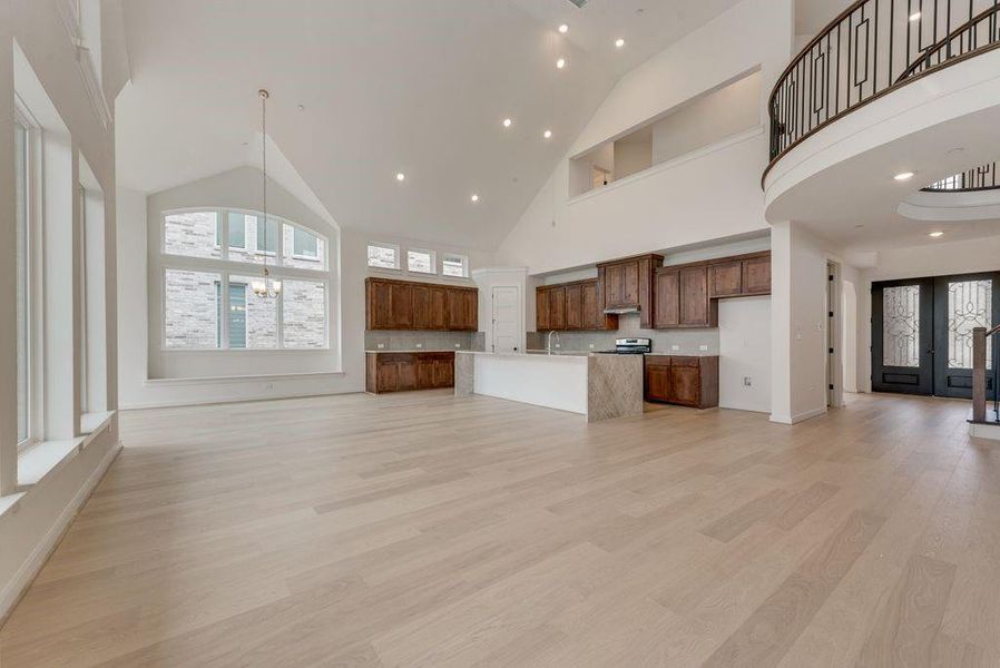 Spacious, unfurnished interior of a new home in Monterra, Fate (Image 16).