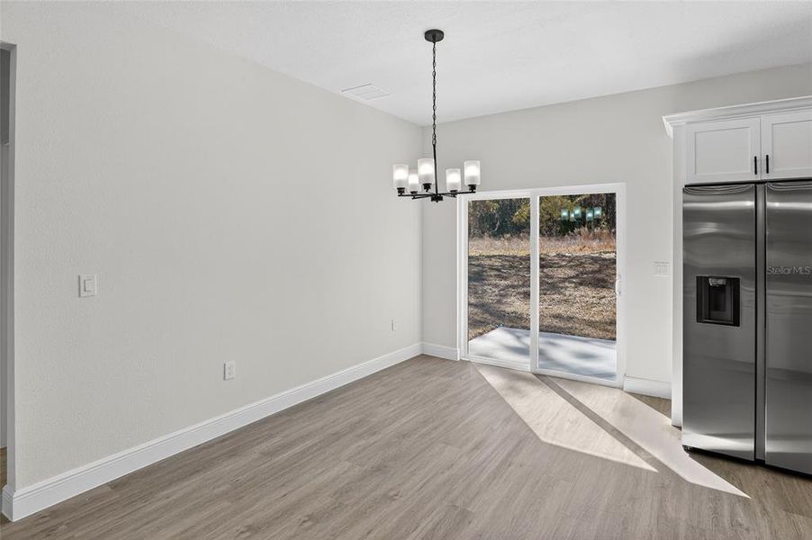 Spacious, unfurnished interior of a new home in , Citrus Springs (Image 10).