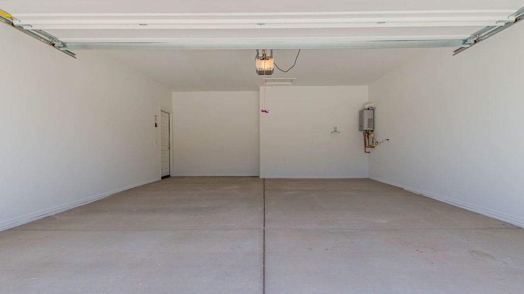 Representative unfurnished interior of a home built from the Parker by D.R. Horton in Saguaro Bloom, Marana (Image 33). Representative unfurnished interior of a home built from the Parker by D.R. Horton in Saguaro Bloom, Marana (Image 33).