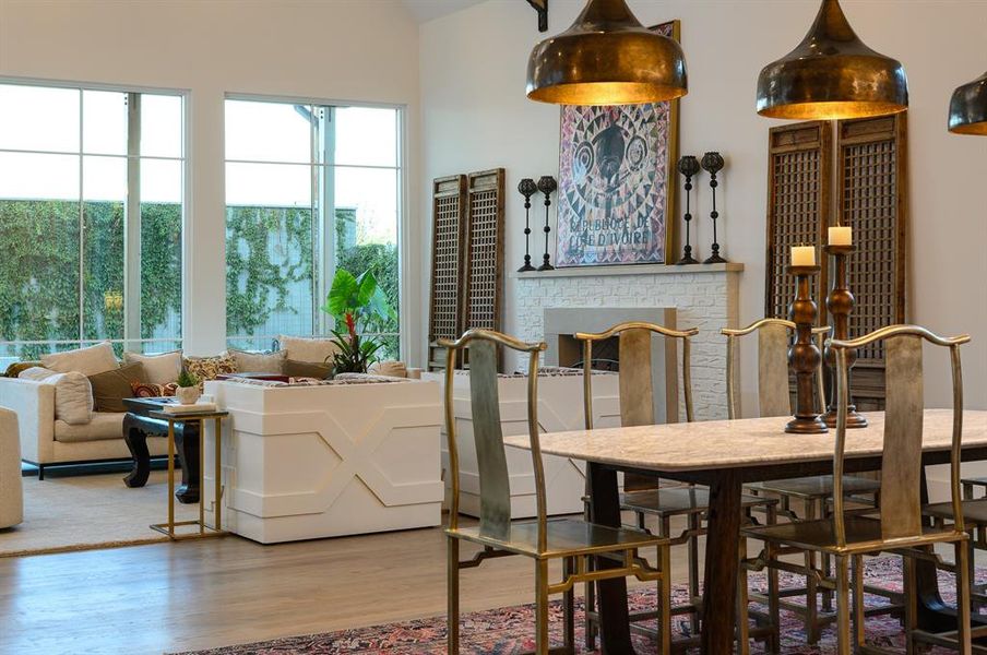 Furnished interior view inside a new home in , Dallas (Image 5).