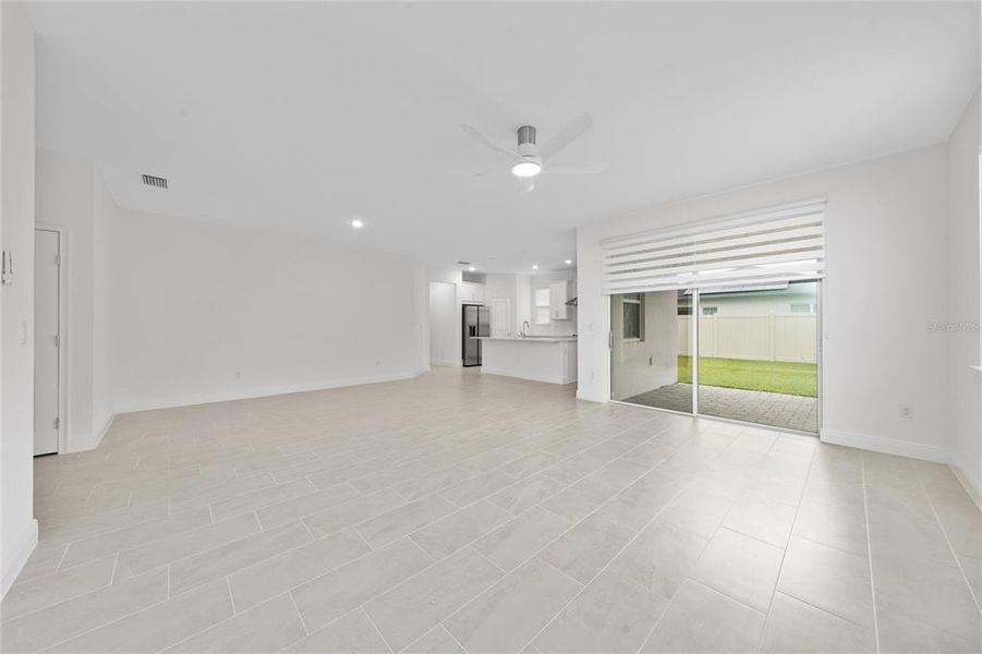 Spacious, unfurnished interior of a new home in Havenfield at Crossprairie, St. Cloud (Image 15).