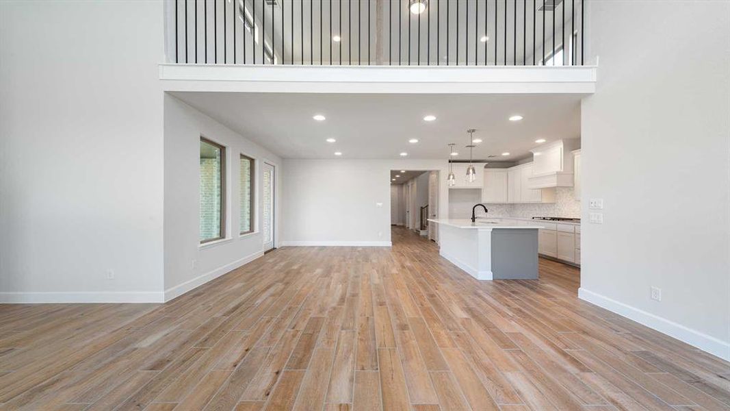 Spacious, unfurnished interior of a new home in The Heights At Uptown Celina 45', Celina (Image 14).