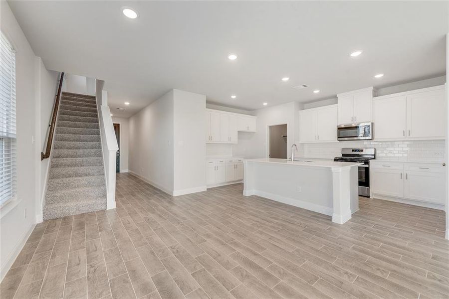 Furnished interior view inside a new home in Sicily, Princeton (Image 14).