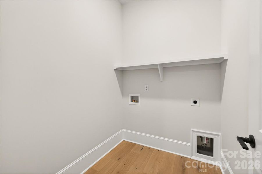 Spacious, unfurnished interior of a new home in , Mint Hill (Image 44).