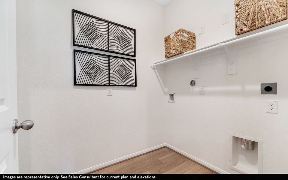 Spacious, unfurnished interior of a new home in La Terra, Celina (Image 19).