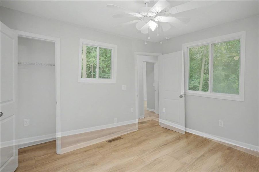 Spacious, unfurnished interior of a new home in , Fayetteville (Image 25).