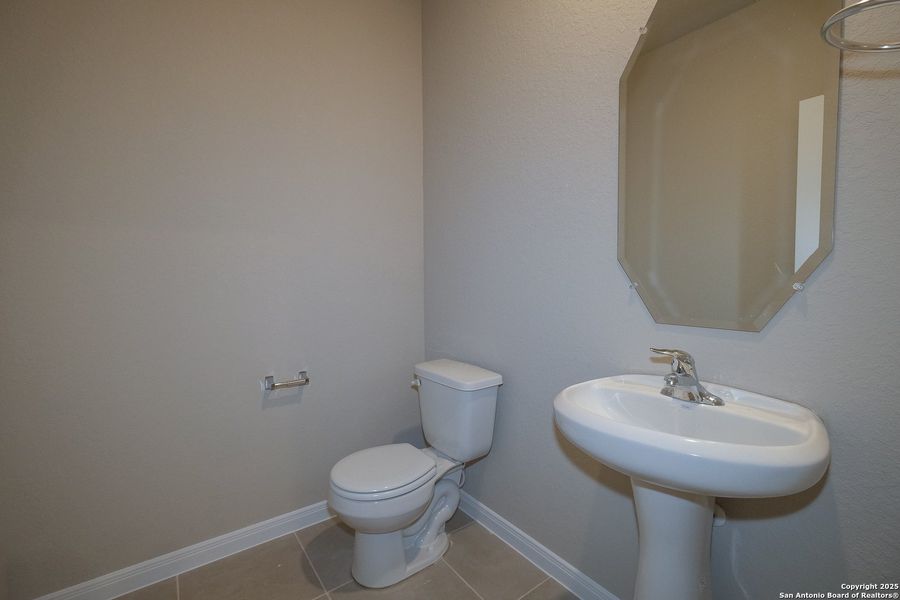 Furnished interior view inside a new home in Hunters Ranch, San Antonio (Image 12).