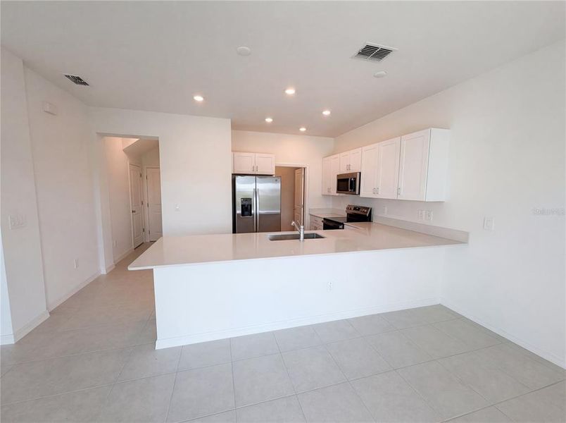 Spacious, unfurnished interior of a new home in , San Antonio (Image 33). Spacious, unfurnished interior of a new home in , San Antonio (Image 33).