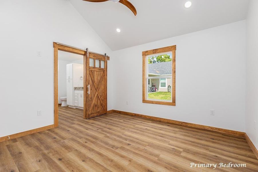 Spacious, unfurnished interior of a new home in , Diboll (Image 35). Spacious, unfurnished interior of a new home in , Diboll (Image 35).