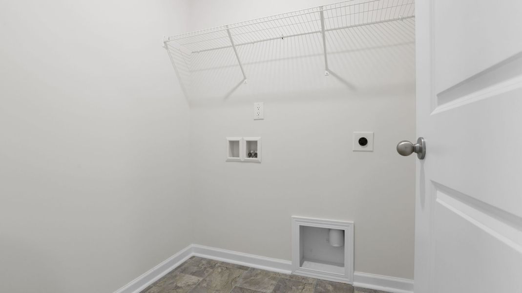 Spacious, unfurnished interior of a new home in Wildbrook Village, Waynesville (Image 29).