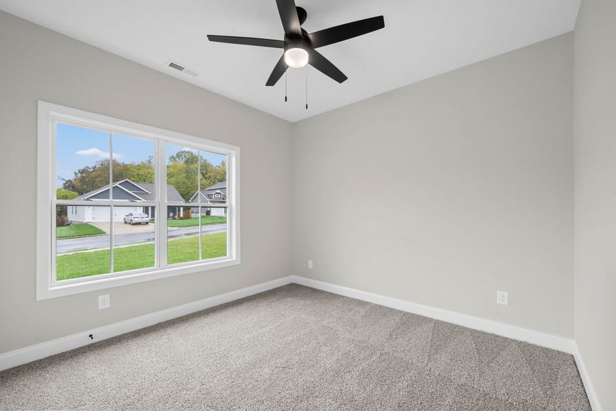 Spacious, unfurnished interior of a new home in New Hope Estates, Clarksville (Image 24).