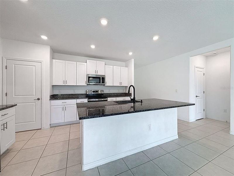 Furnished interior view inside a new home in , Lakeland (Image 13).