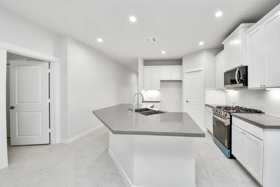 Furnished interior view inside a new home in Willow Trace, Spring (Image 8).