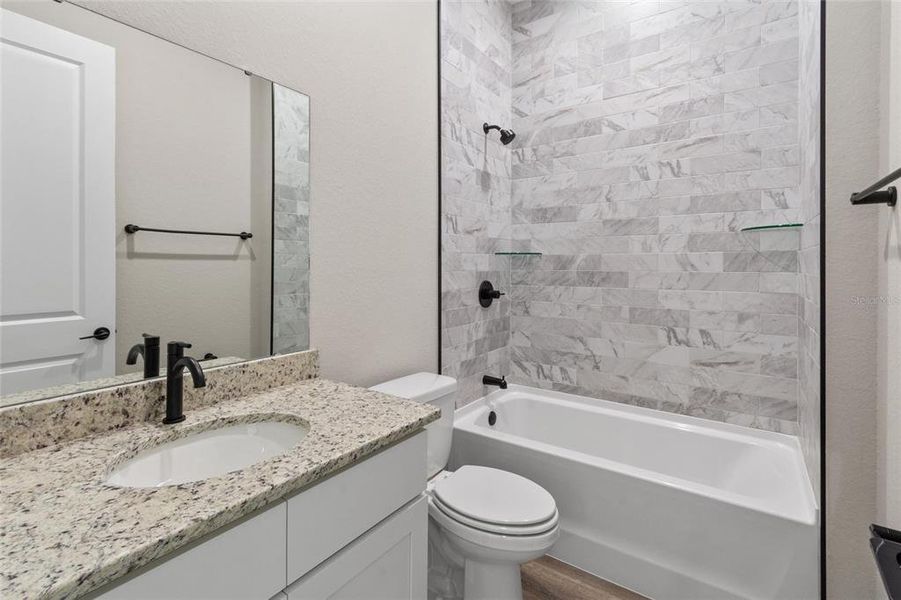 Furnished interior view inside a new home in , Fort Meade (Image 3).