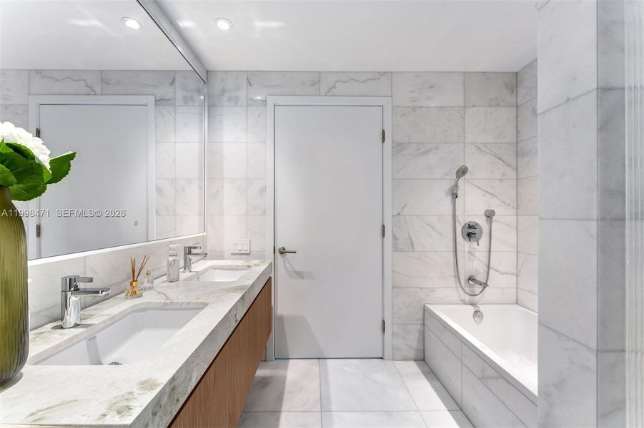 Furnished interior view inside a new home in , Miami Beach (Image 18).