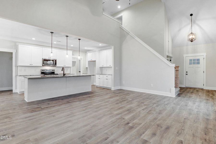 09-17 Birchtop Cir-9 09-17 Birchtop Cir-9