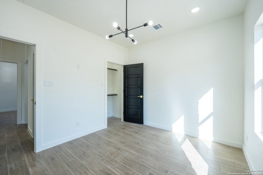 Spacious, unfurnished interior of a new home in , Somerset (Image 15).