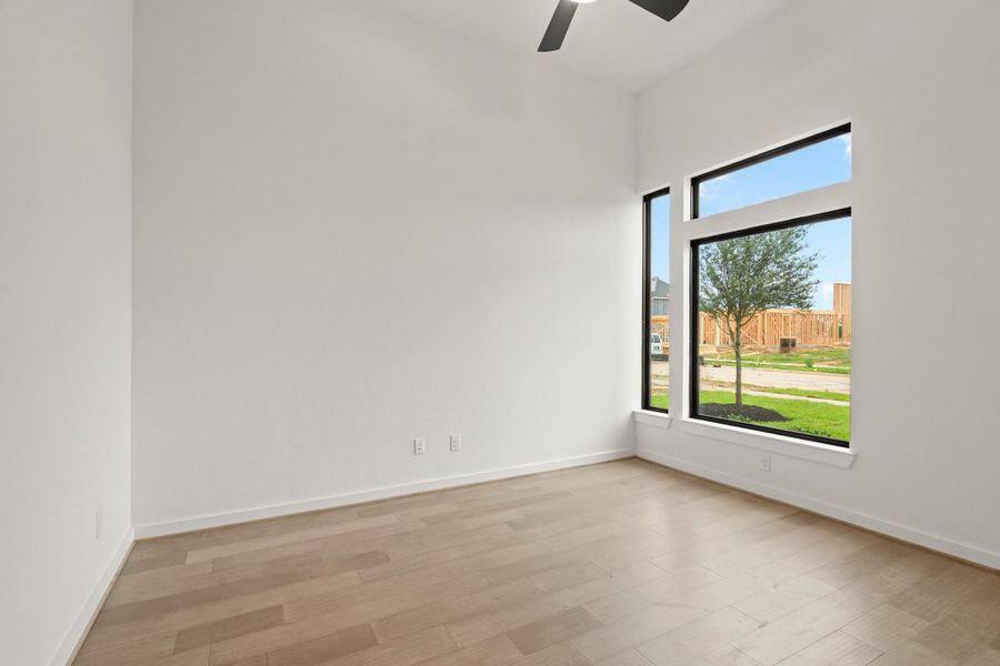 Spacious, unfurnished interior of a new home in Legacy Prairie at Katy Court 65' & 70', Katy (Image 14). Spacious, unfurnished interior of a new home in Legacy Prairie at Katy Court 65' & 70', Katy (Image 14).